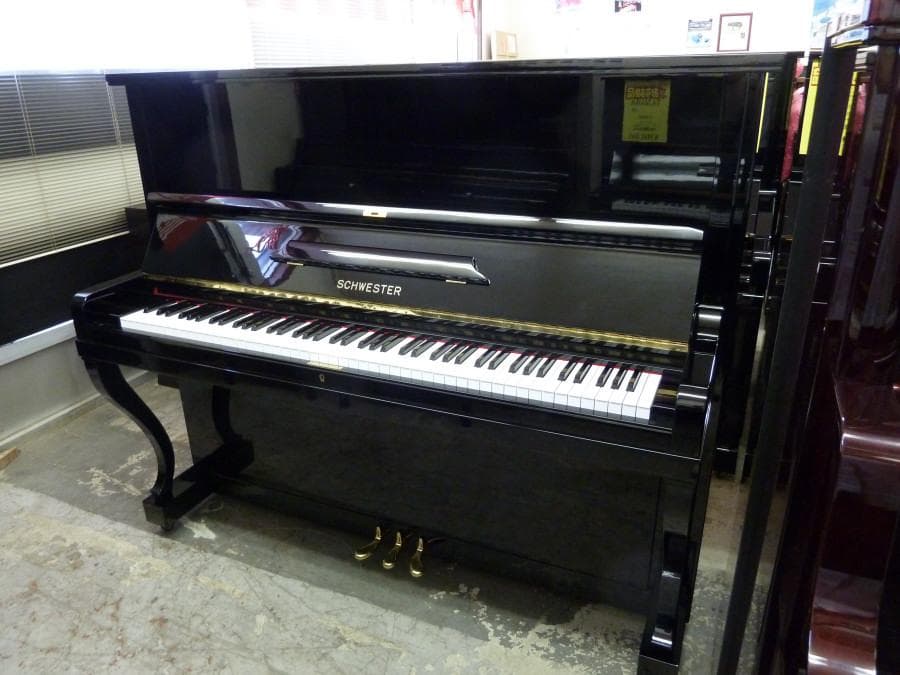 ★★★専門店整備済★シュベスター★No.51★オーバーホール（弦・他全交換）済み