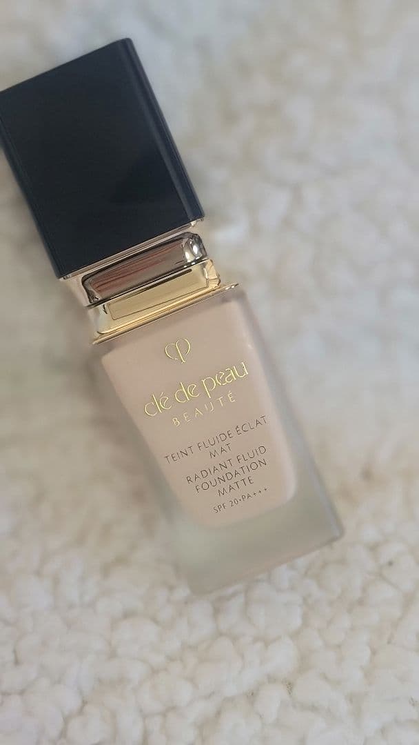 クレ・ド・ポー　タンフリュイド　マット　ピンクオークル00