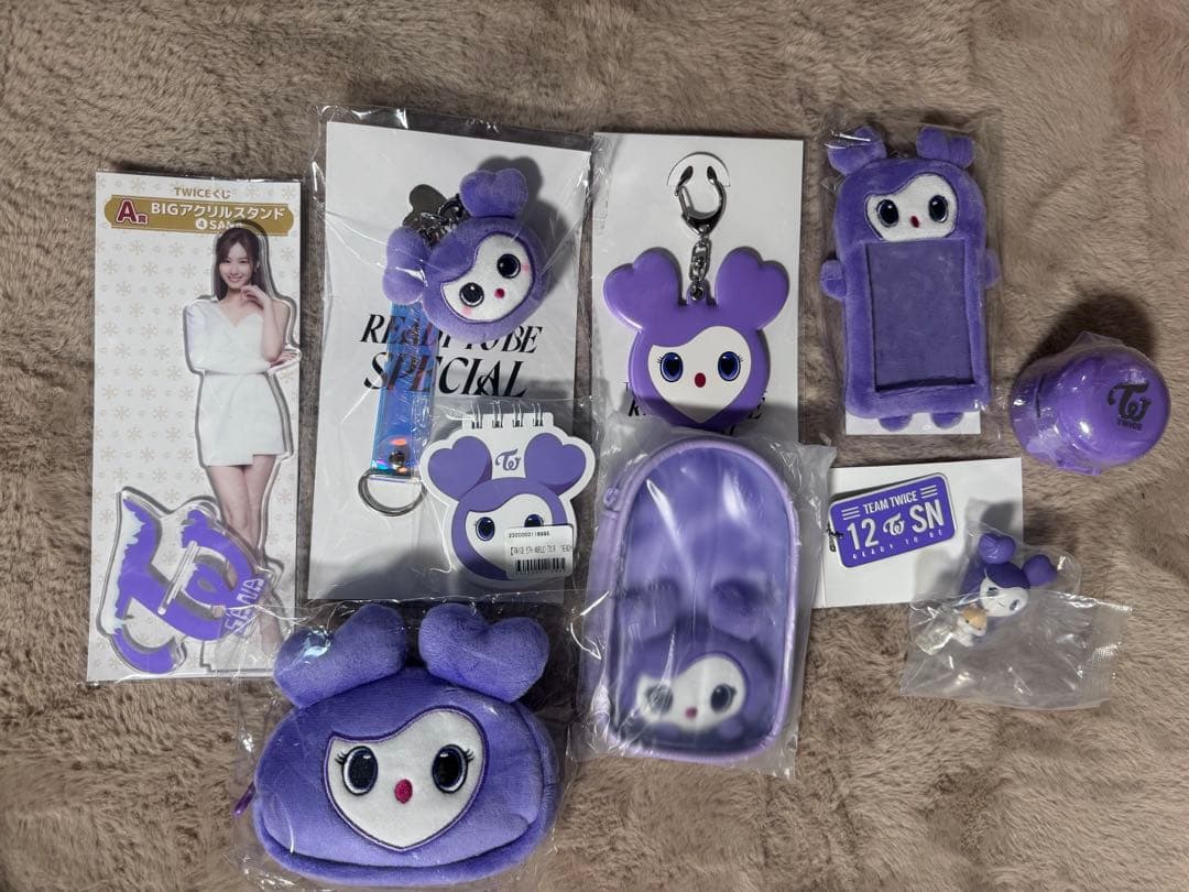 TWICE サナ サブリー グッズセット - メルカリ