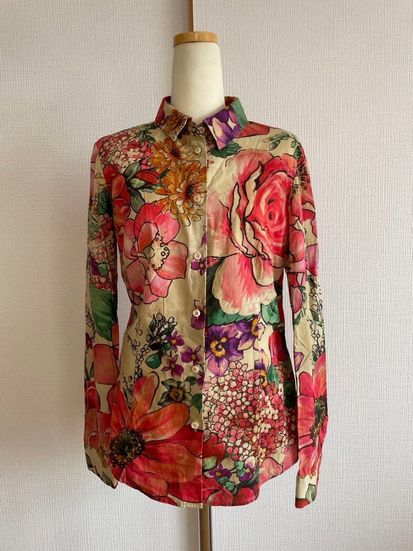 RED VALENTINO フラワープリント シャツ ブラウス RED VALENTINO(レッドヴァレンティノ) ブラウス・シャツ(レディース