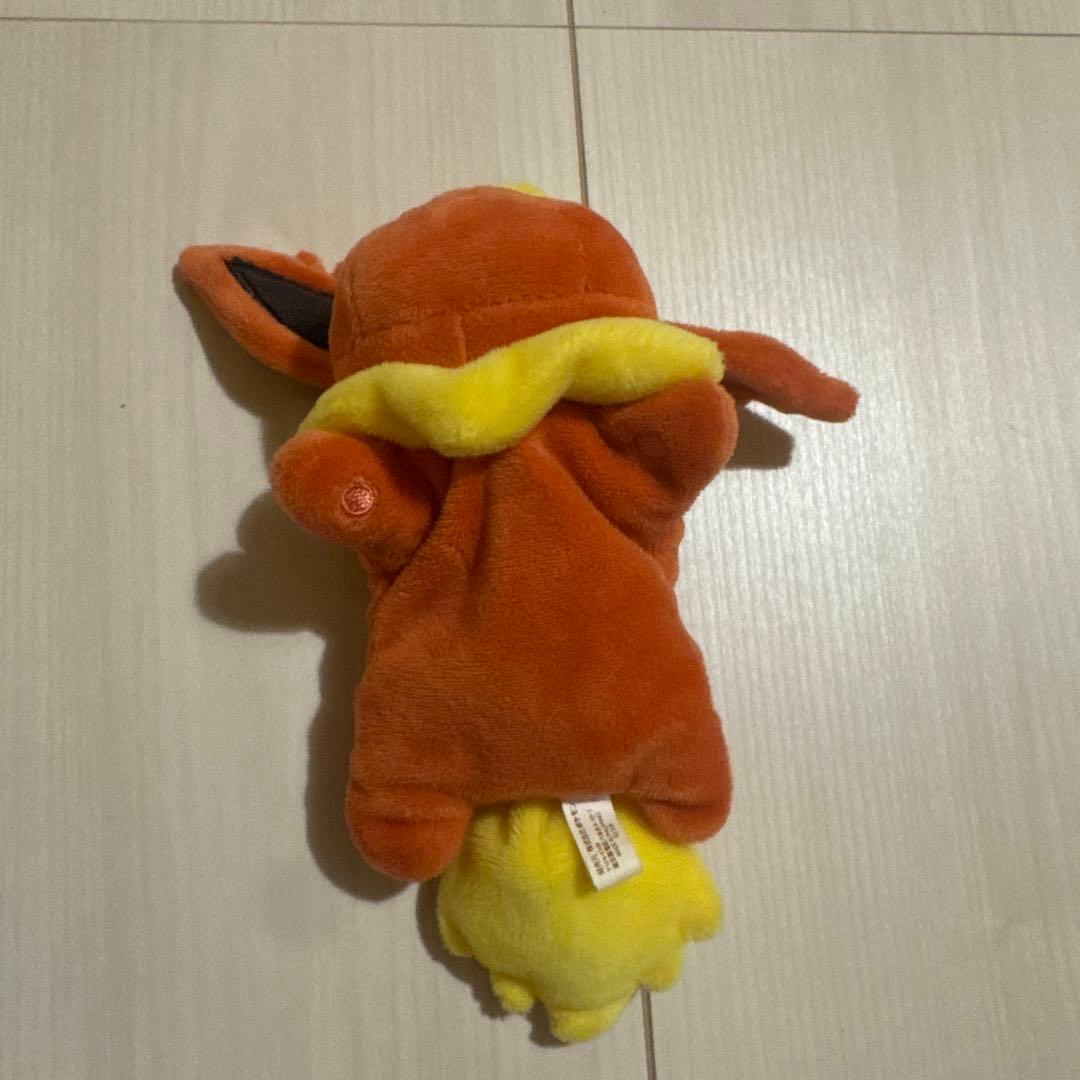 ポケモン ブースター 寝そべり ぬいぐるみ くったり 人形 ポケモン