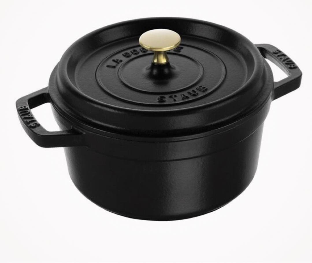 staub ストウブ ココット ラウンド 黒　18CM ※値下げしました Staub（ストウブ） ピコ ココット ラウンド 18cm 鋳物 ホーロー 鍋