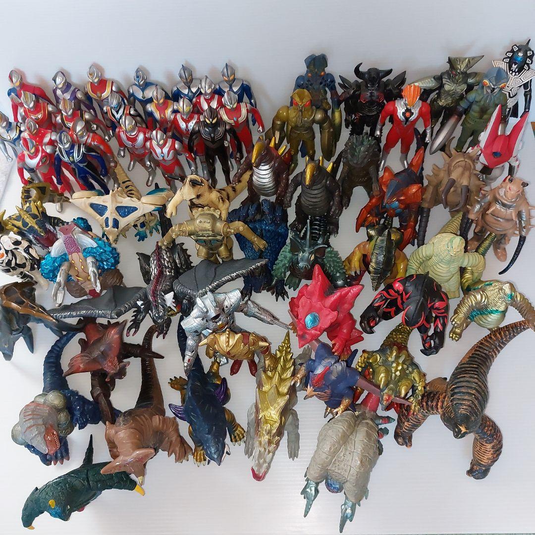 ウルトラ怪獣・ウルトラマン800シリーズ 計62体まとめ売り！当時物