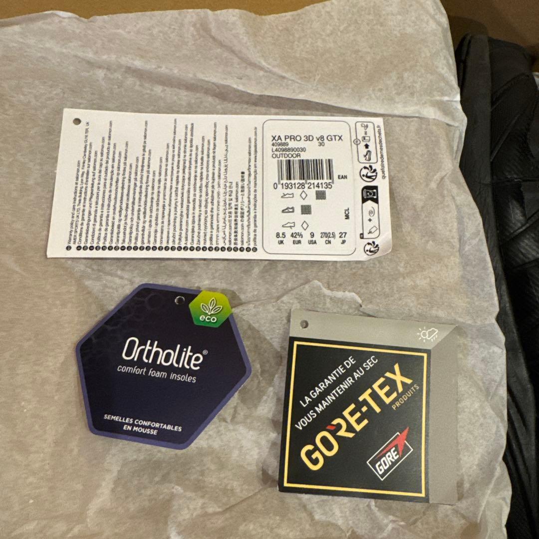 【SALOMON】XA PRO 3D V8 GTX 27.0cm