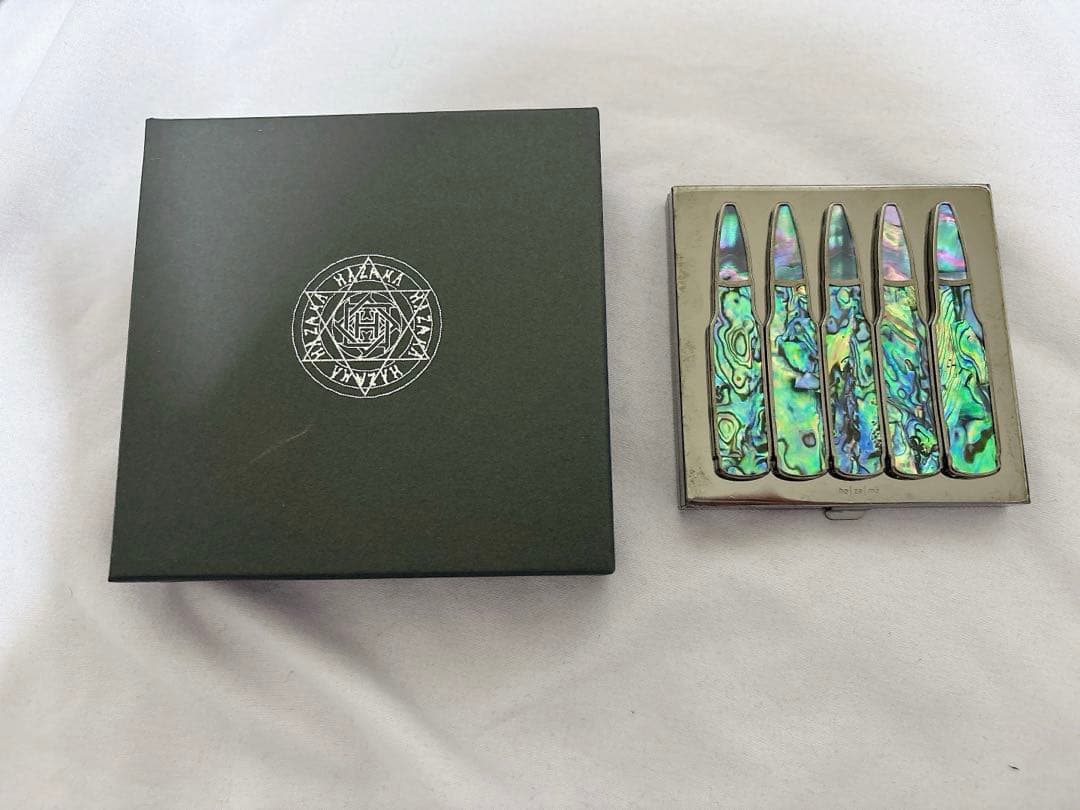 hazama 弾願奏填のアイシャドウ