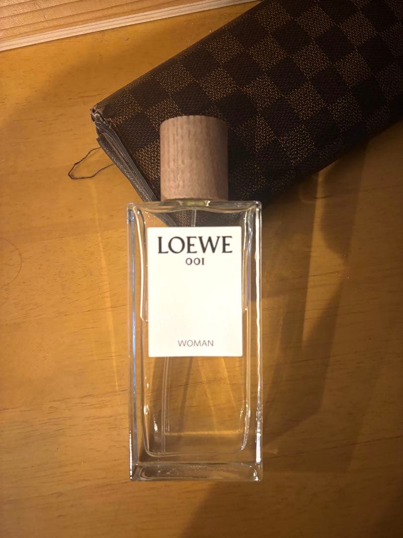 ロエベ香水 LOEWE woman 001 100ml