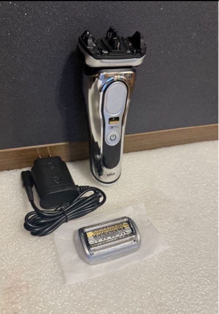 未使用品 新品替刃 ブラウン series9PRO 9PRO シェーバー メッキ