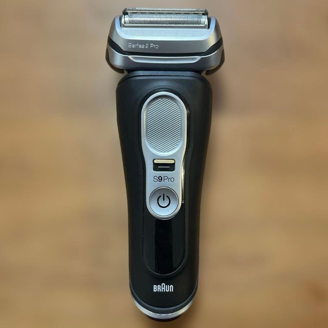 ブラウン シリーズ9 Pro 9480cc-V美顔器ヘッド・洗浄機付き - メルカリ