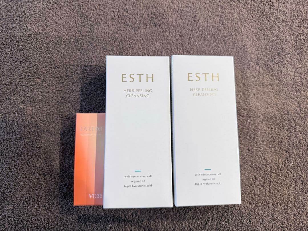 ESTHハーブピーリングクレンジング2本&美容液&美顔器