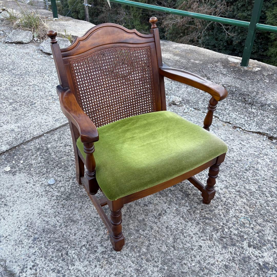 寺222 美品 オールドカリモク ラタンチェア モケットグリーン ②