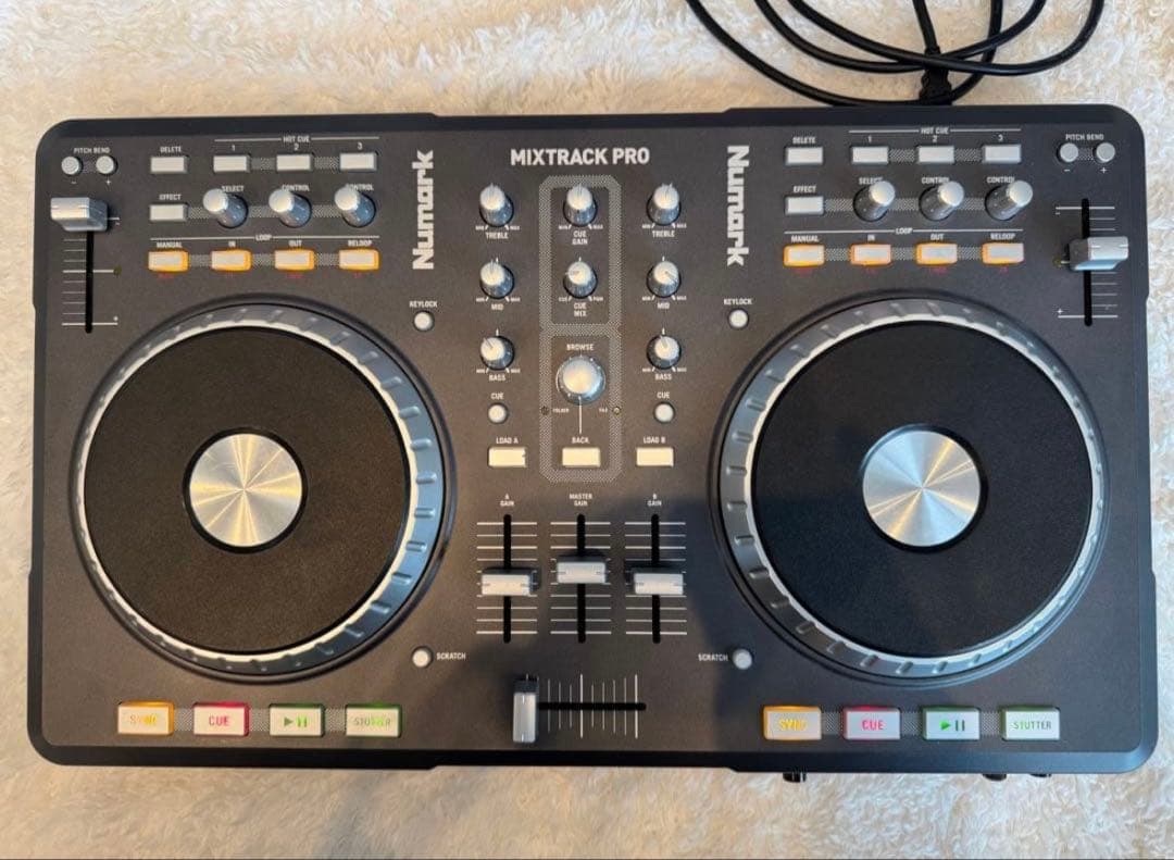 Numark コントローラー Numark 4チェンネルDJコントローラー「MIXTRACK QUAD」発売