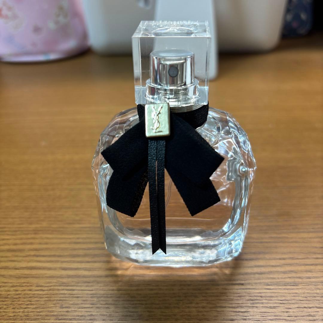 Yves Saint Laurent モン パリ オードパルファム 50ml