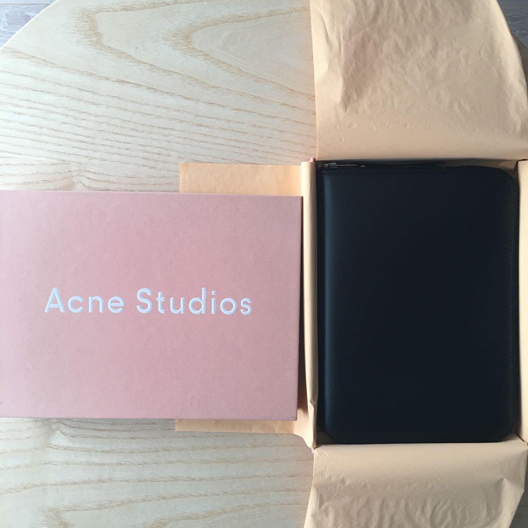 ダ*ト様 Acne Studios（アクネ ストゥディオズ）の財布 Acne Studios(Acne)(アクネストゥディオズ(アクネ)) / 財布/レザー/BLK