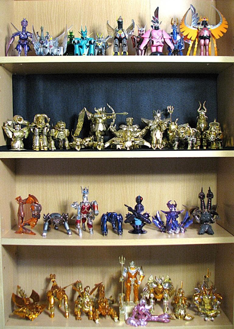 【希少：当時物】聖闘士星矢３シリーズ_クロス３９体＋付属品（詳細は画像で確認） Yahoo!オークション -「(レア 希少)」(聖闘士星矢) (コミック、アニメ