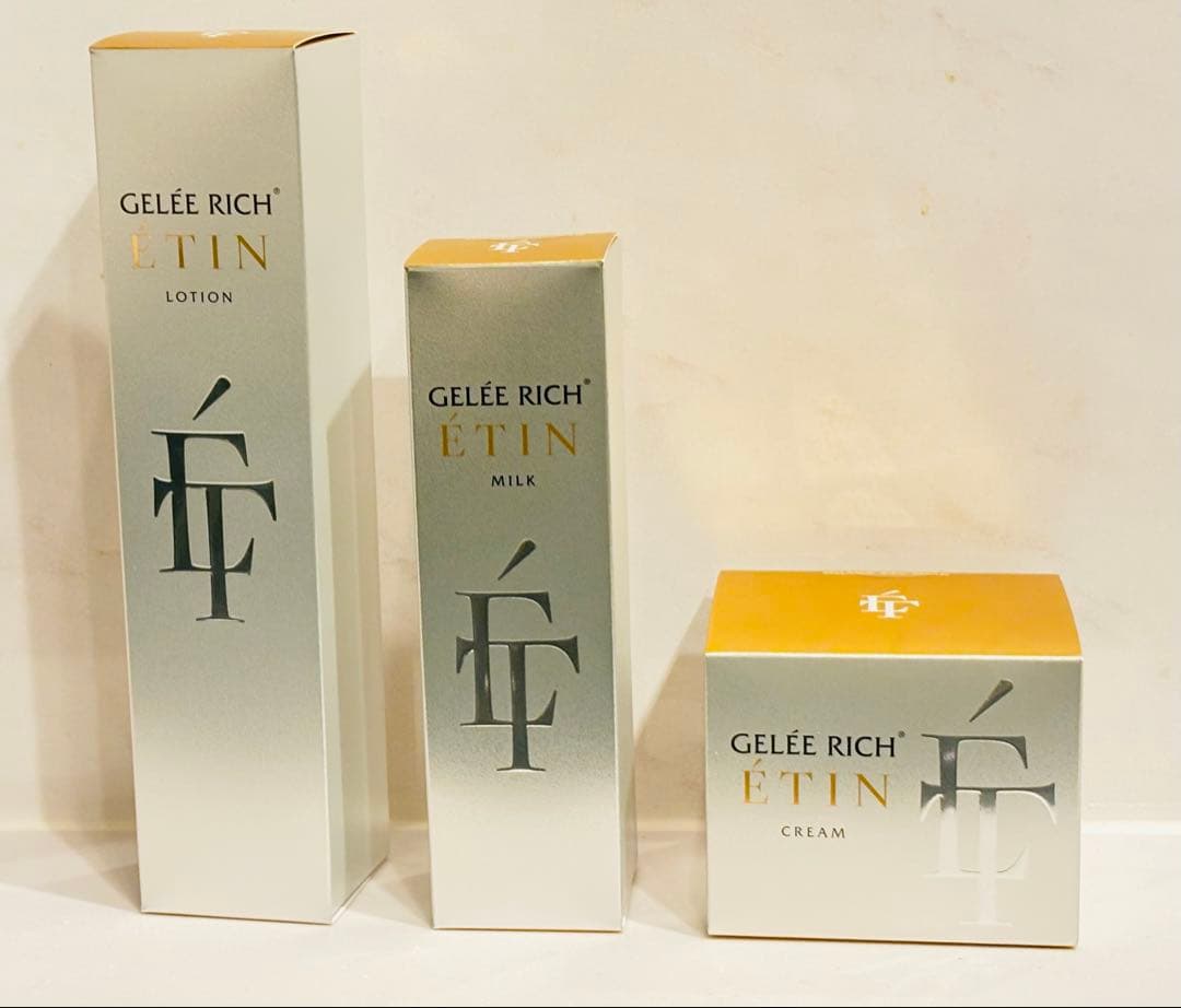 ［値下げ］ジュレリッチ　エタン3点セット