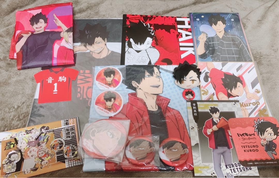 ハイキュー 黒尾鉄朗 Vリーグ アクリルminiフィギュア じろり 缶バッジ