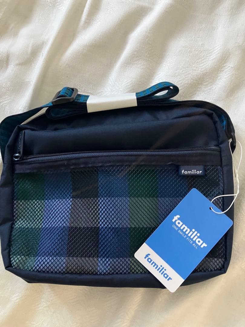 ファミリア　 ショルダーバッグ　バッグ 2025AWネイビー　新品