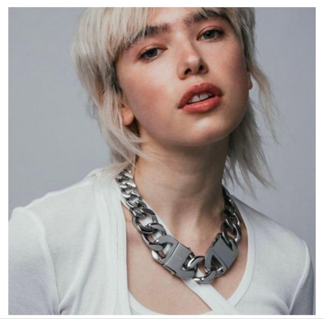 S.R値引き交渉可です！ 専用 2点 Vitaly