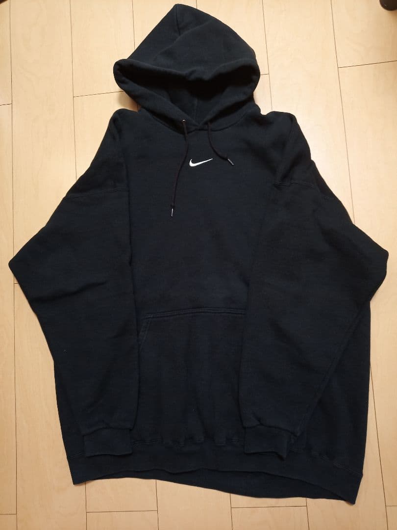 【値引き交渉不可商品】古着 NIKE small Swoosh パーカー 黒