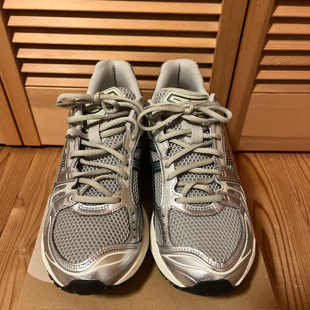 アシックス　GEL-KAYANO 14 28.0cm