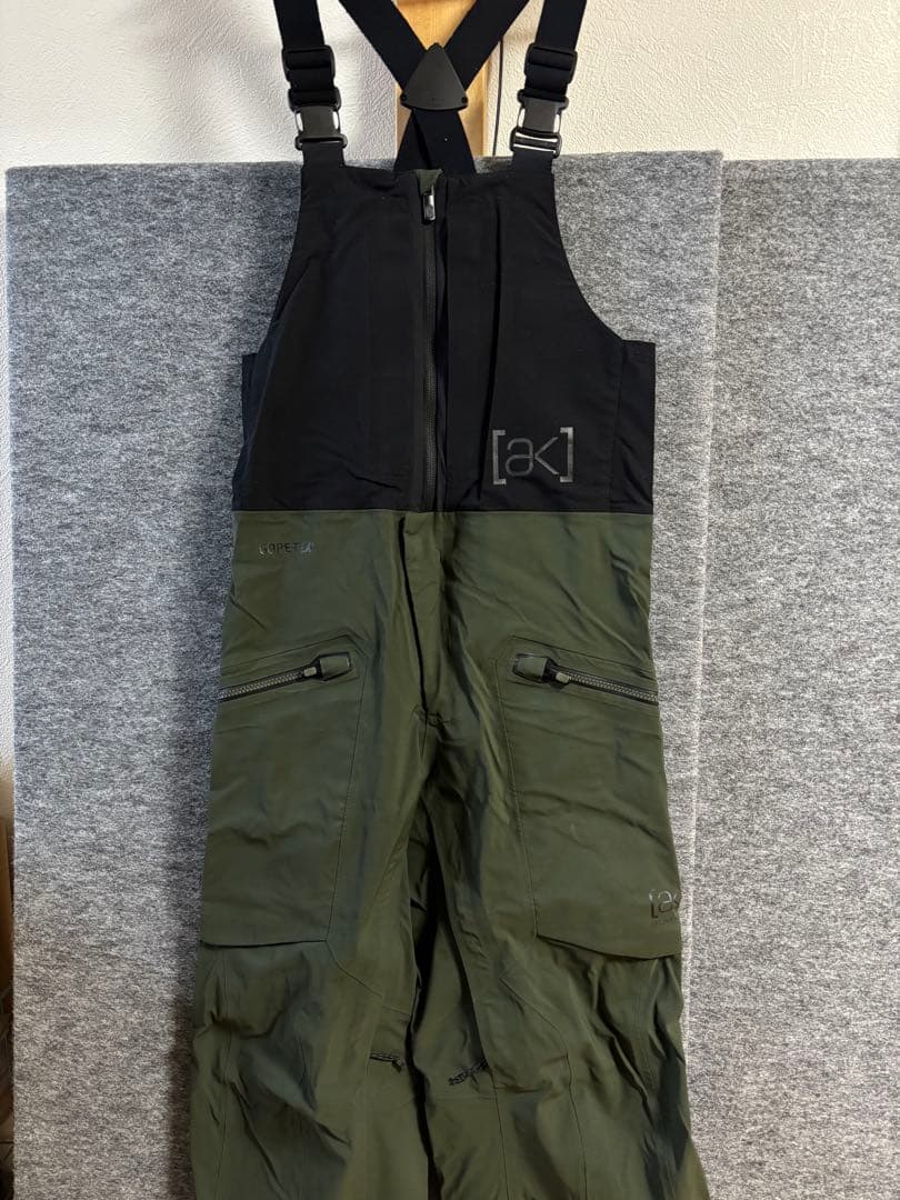 [ak]Burton フリーバード　ビブパンツ　Sサイズ　GORE-TEX 3L