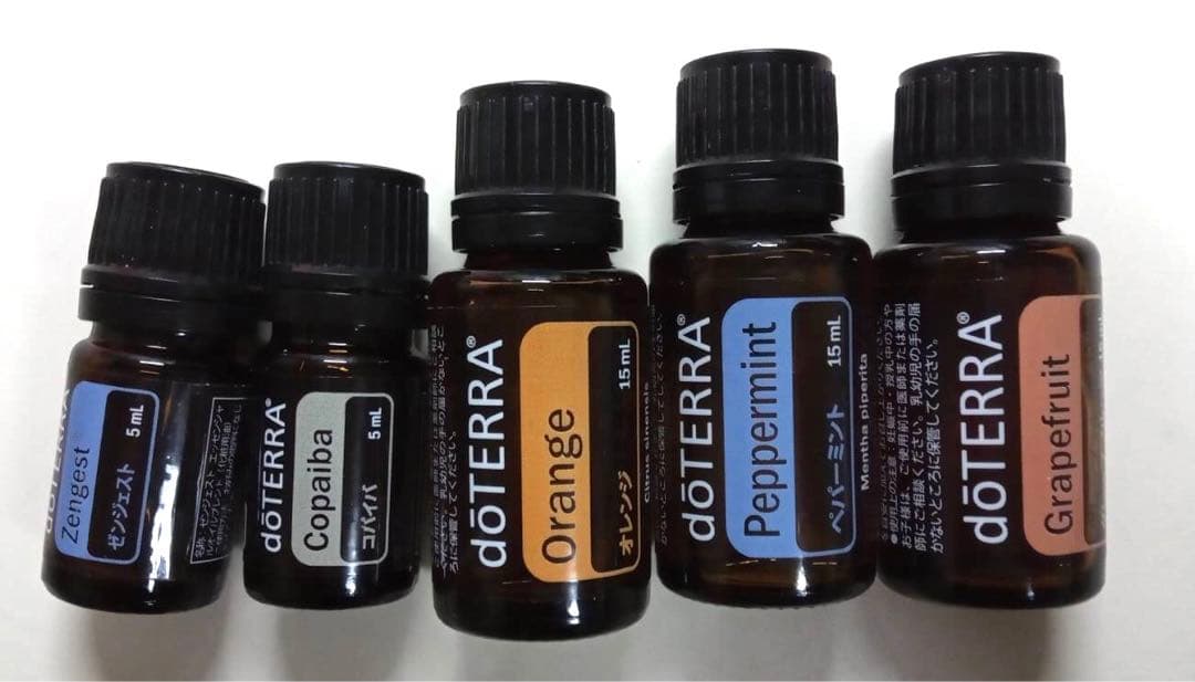 【未開封】ドテラ　アロマオイル☆ゼンジェスト　ペパーミント　コパイバ　オレンジ