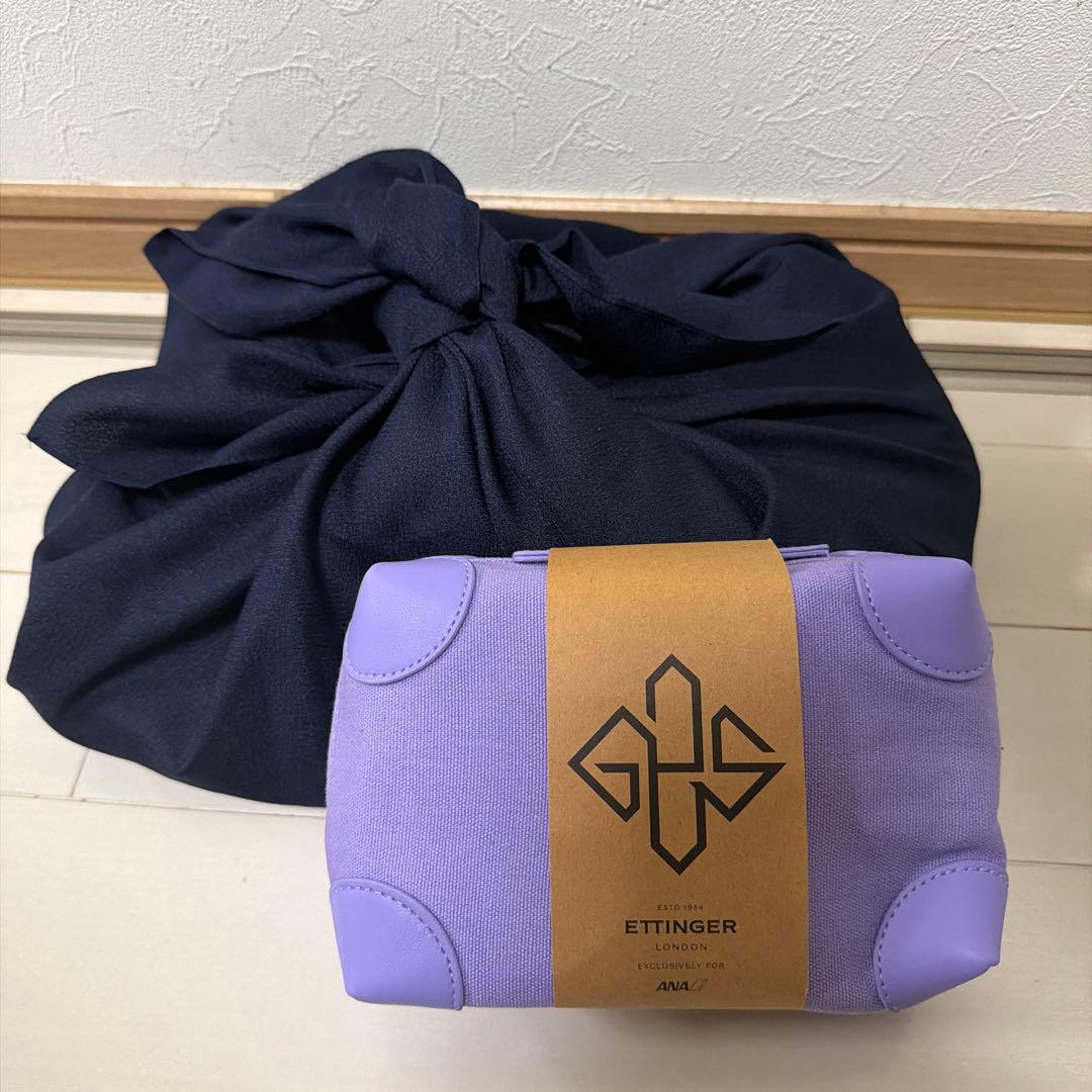 ANAファーストクラス ETTINGER トラベルポーチ、リラックスウェア