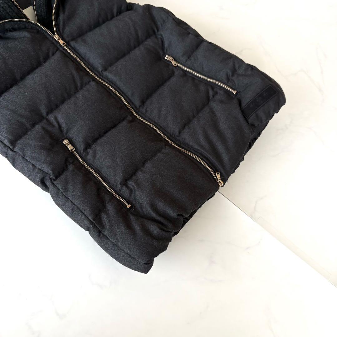 美品✨TATRAS FAGLIA シルク混 ダウンベスト - メルカリ