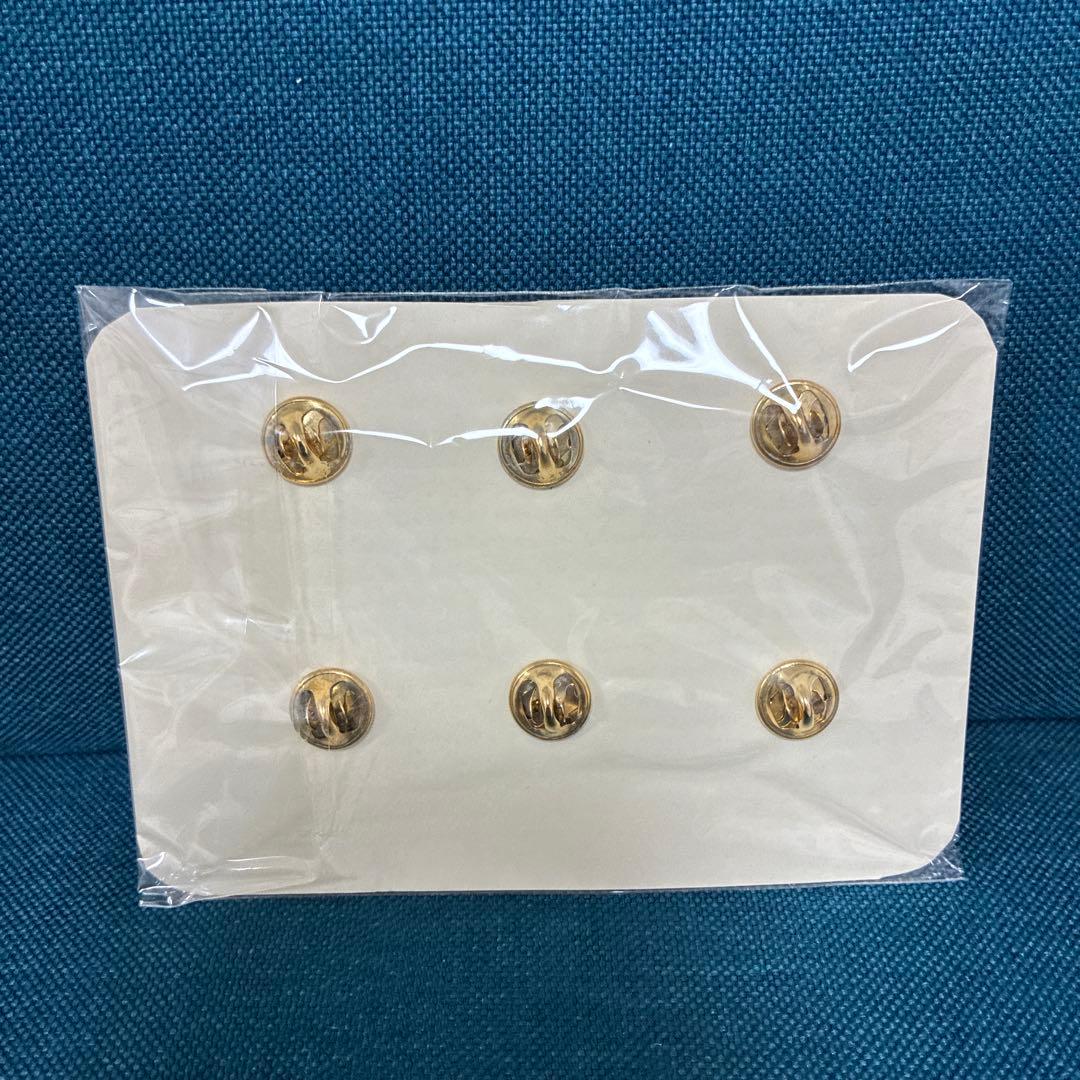 レア非売品 2001年カウントダウン東京ディズニーランドピンバッジ全