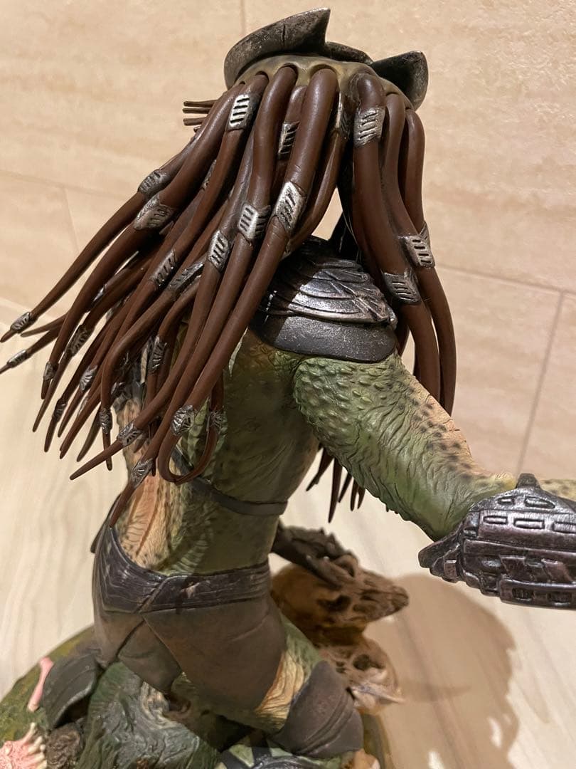 ☆プレデターズファルコナーサイドショウマケット☆スタチュー - メルカリ