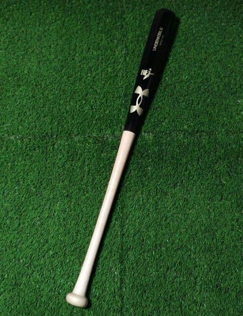 アンダーアーマー　柳田悠岐　木製バット　ながおか