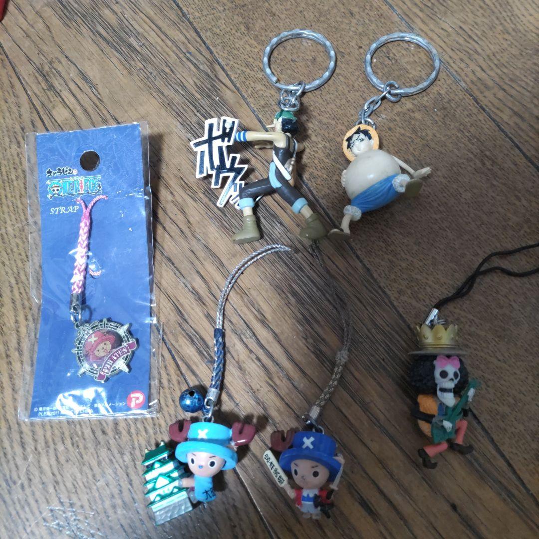 ワンピース ストラップ6個セット - メルカリ