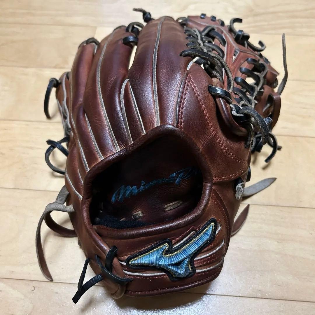 ダイバーシティブルー　硬式外野用 トッププロも愛用するミズノの世界にひとつだけのグラブ