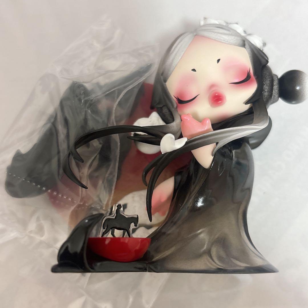 POPMART The Golden Gallop スカルパンダ - メルカリ