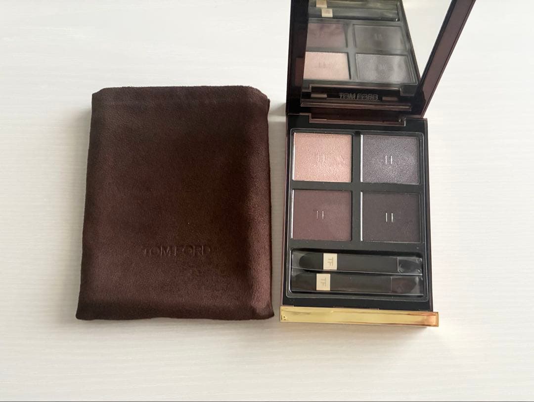 トムフォード アイカラークォード 39C バイオレット サテン 完売品 アイ カラー クォード C39 バイオレット サテン / TOM FORD BEAUTY