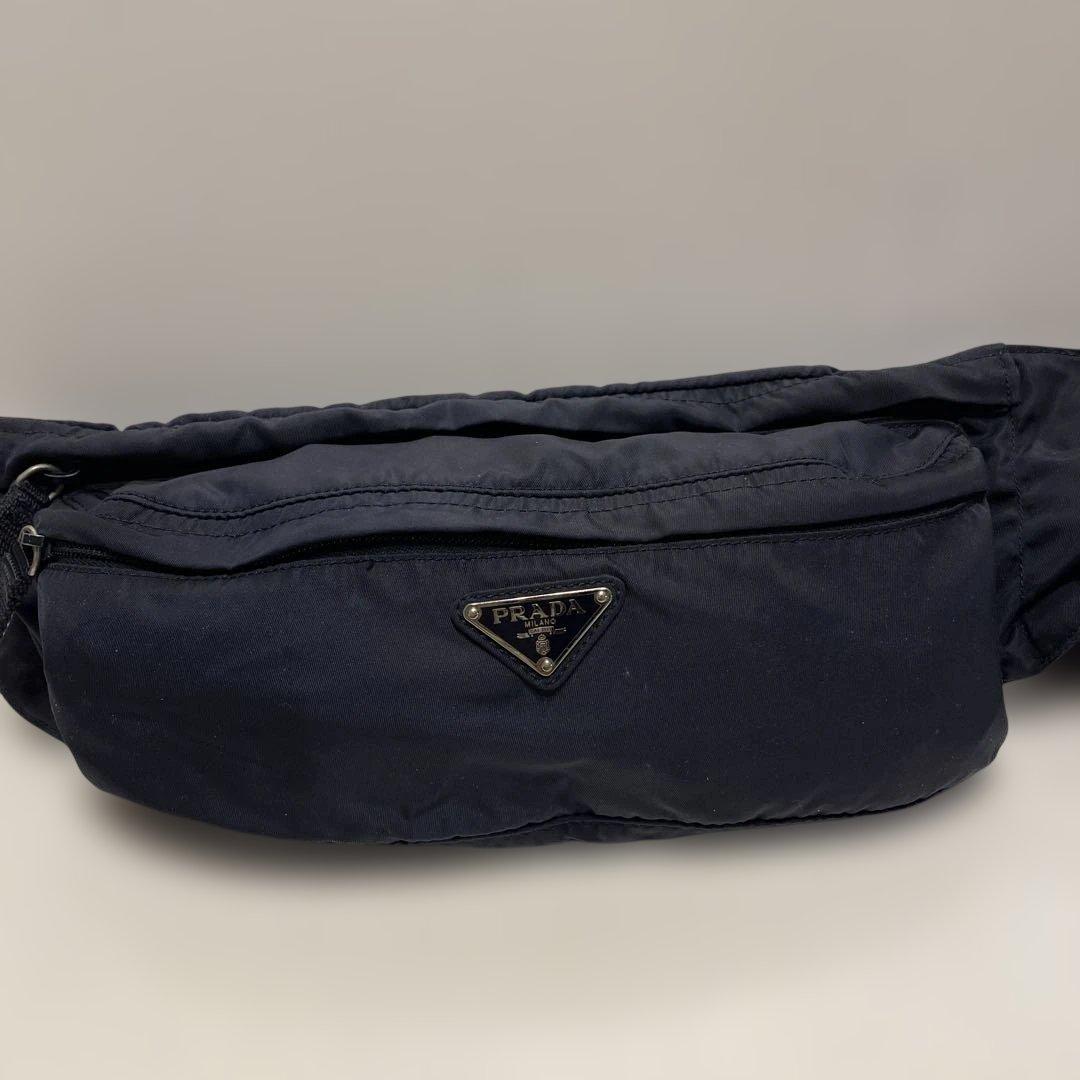 PRADA ネイビー ボディバッグ