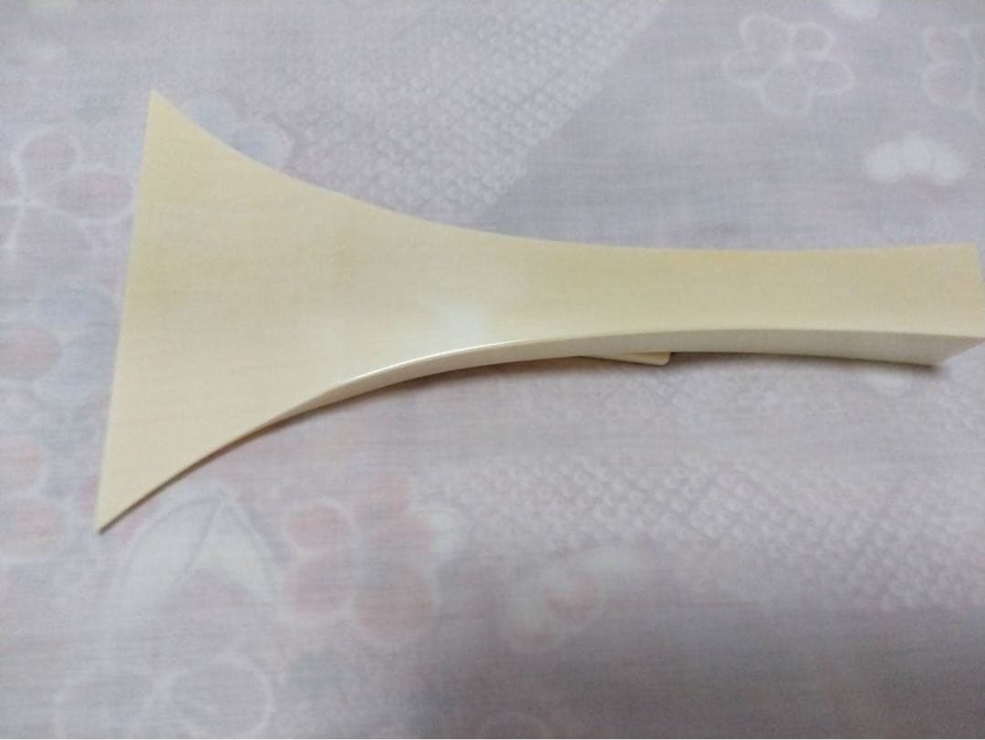 【超美品】最高級　象牙風　三味線　丸撥　定価150万 超美品】最高級 象牙風 三味線 丸撥 定価150万