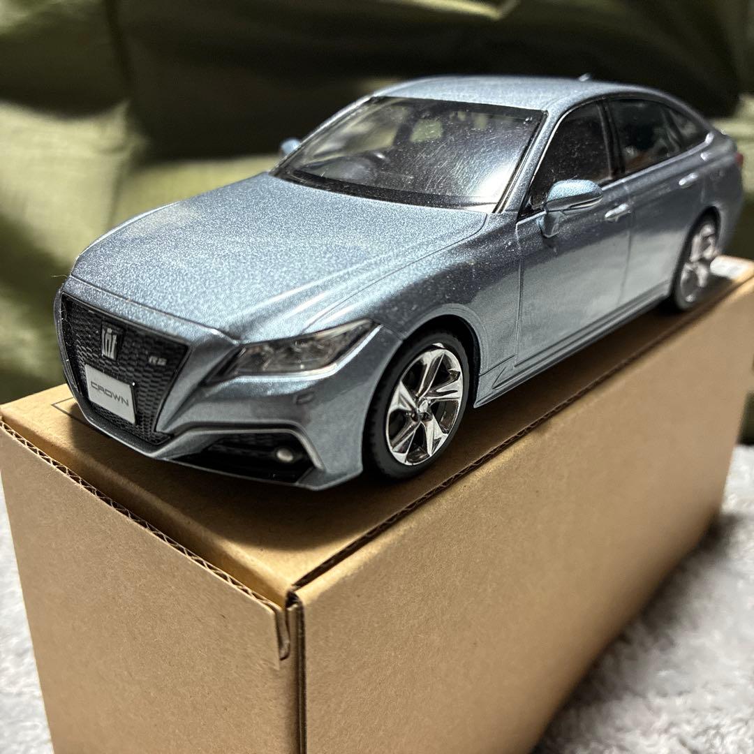 トヨタ クラウン RS プレシャスガレナ カラーサンプルミニカー 非売品