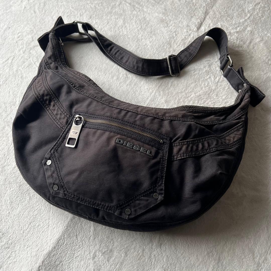 90s 00s y2k archive DIESELショルダーバック 三日月 中古・古着通販】DIESEL (ディーゼル) 00s 三日月ショルダーバッグ