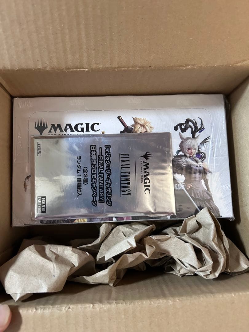 MtG ファイナルファンタジー　日本語版 プレイブースター 1BOX 未開封 mtg-ffplayb-j3.jpg