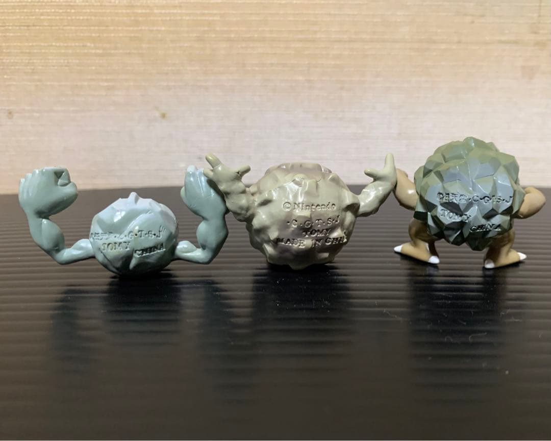 モンコレ初期 イシツブテ ゴローン ゴローニャ - メルカリ