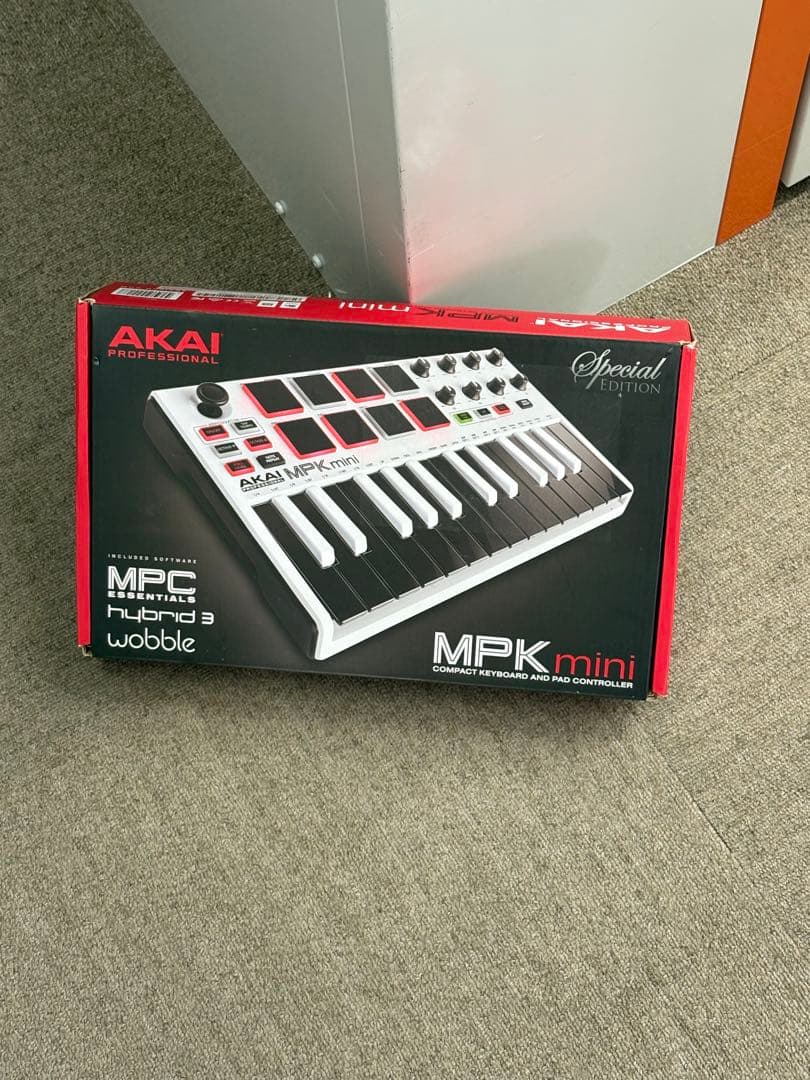 AKAI MPK mini MK2 ホワイト 限定モデル MIDIキーボード純正