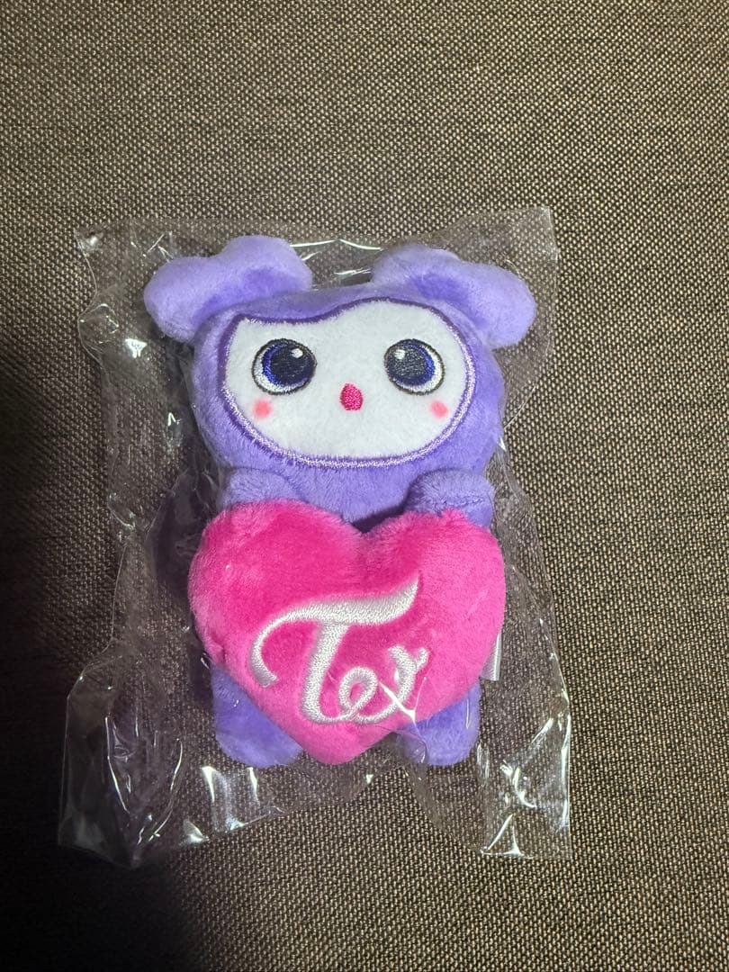 TWICE サナ　サブリー　ひっかけチャーム