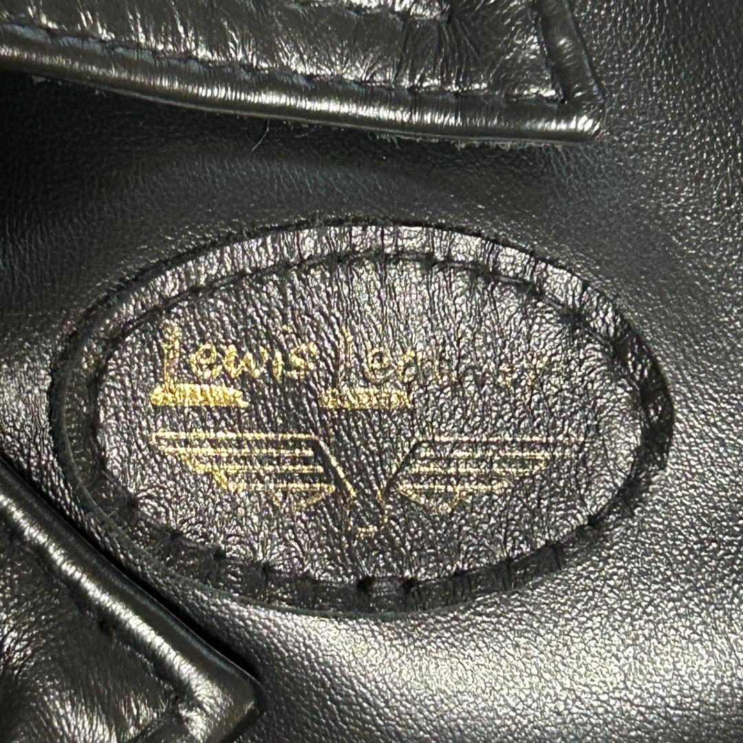 極美品 ルイスレザー 402 ライトニング タイト 馬革 内ポケット付 黒