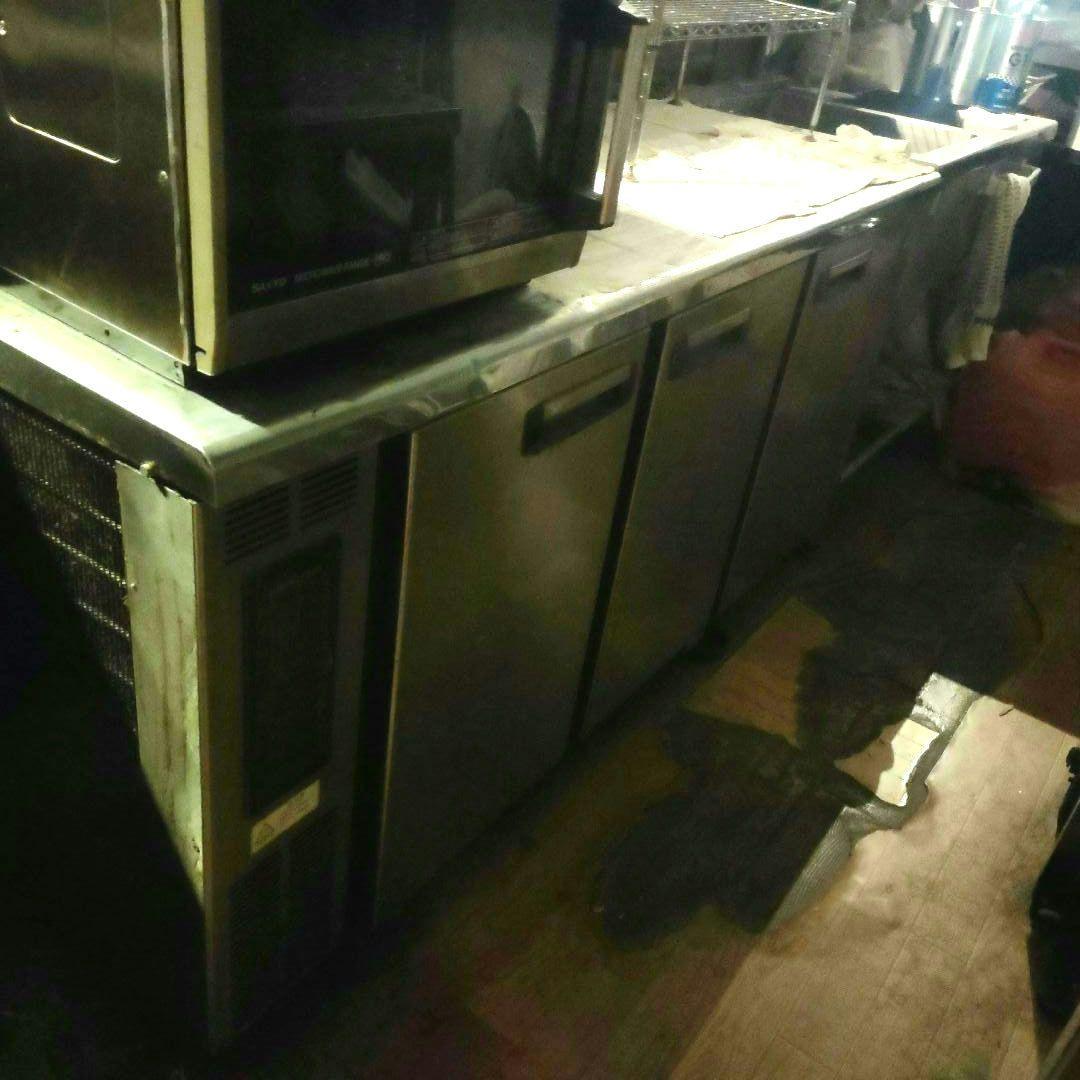 業務用　冷蔵庫　ホシザキ　100V　テーブル形