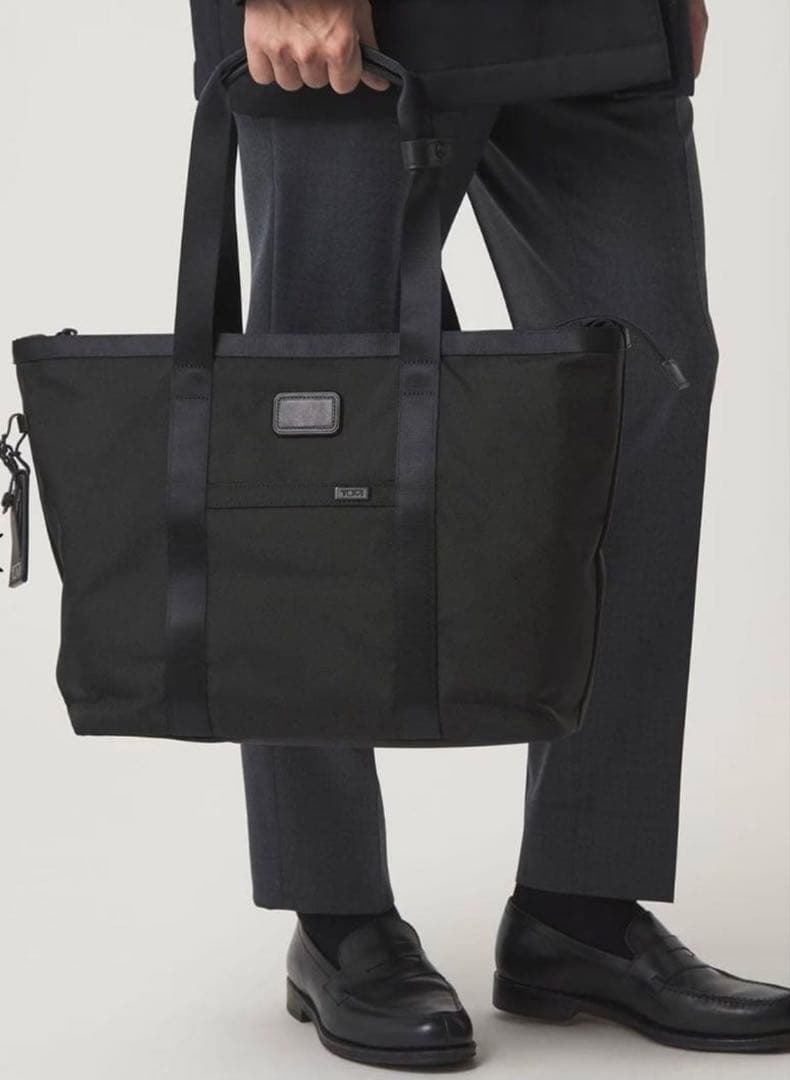 新品未使用　別注TUMI×green label relaxingトートバッグ