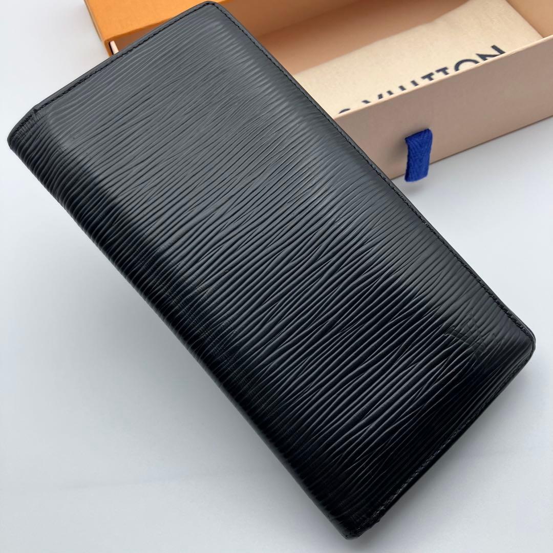 ルイヴィトン エピ ポルトフォイユ ブラザ 黒 M60622 長財布