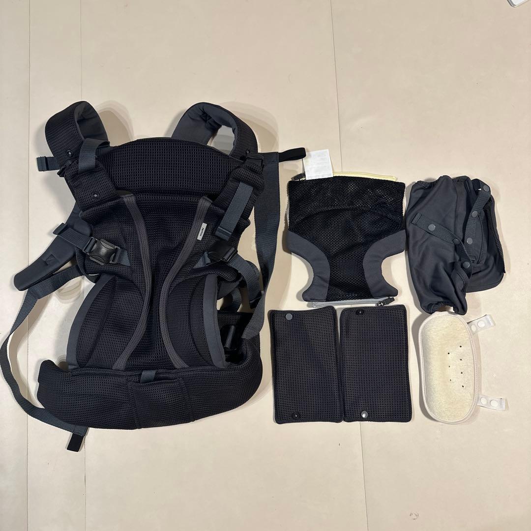 【値下げしました】Aprica ラクリス　抱っこ紐　ダークグレー 楽天市場】アップリカ ラクリス ダークグレー GR 抱っこ紐 Aprica