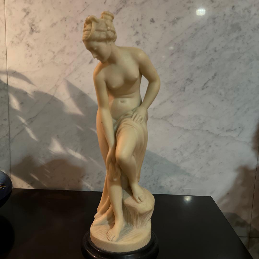 クラシック女性像 マーブル彫刻 約30cm ホワイトマーブル等身大女性像彫刻 - 中国 大理石彫刻、図の彫像、彫刻