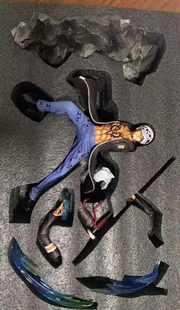 ワンピース トラファルガー・ロー ガレージキット フィギュア POP